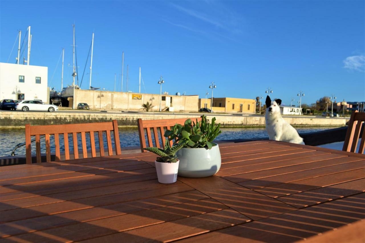 فندق Pillirina House-Boat مارزاميمي المظهر الخارجي الصورة