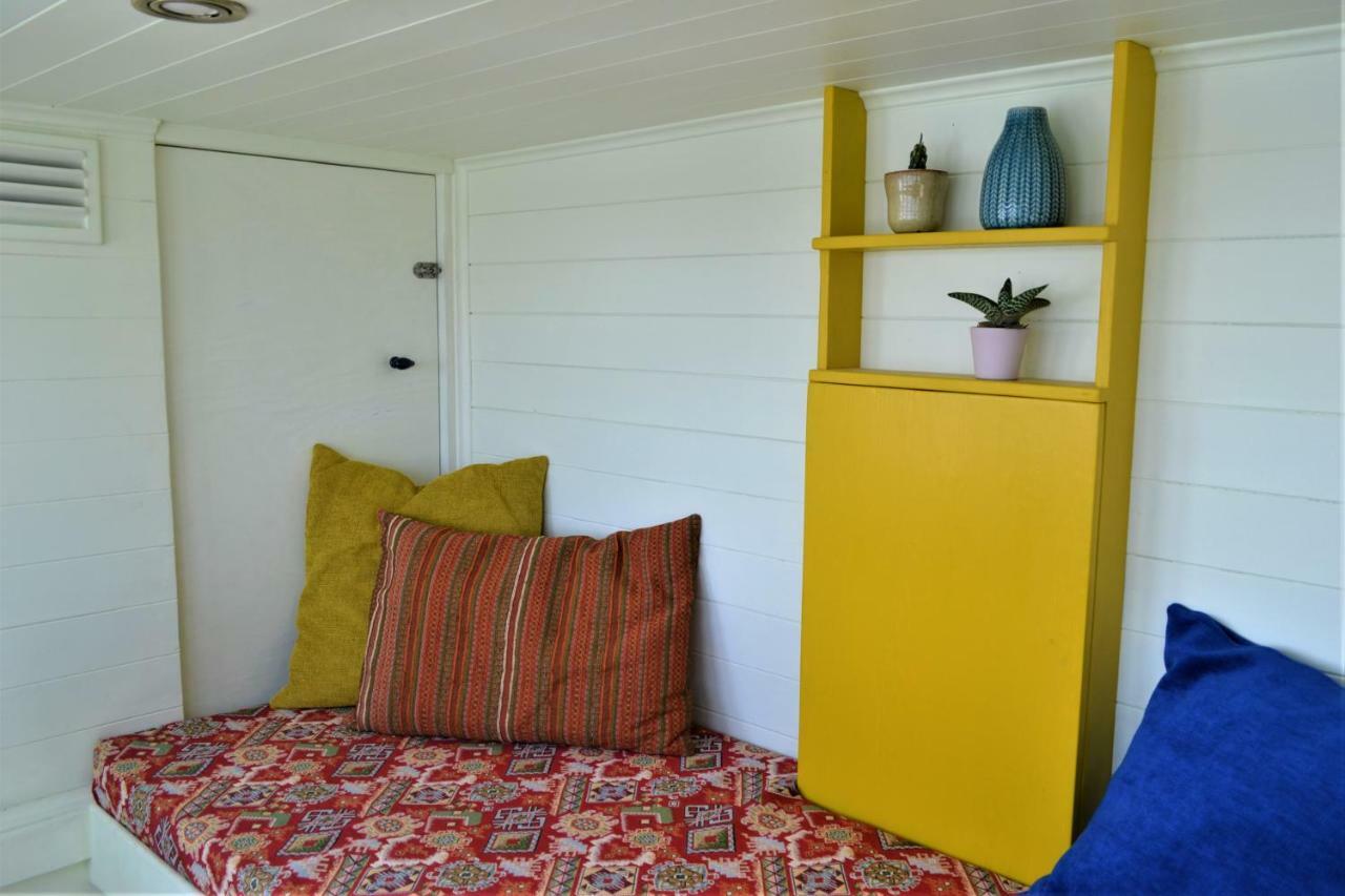 فندق Pillirina House-Boat مارزاميمي المظهر الخارجي الصورة