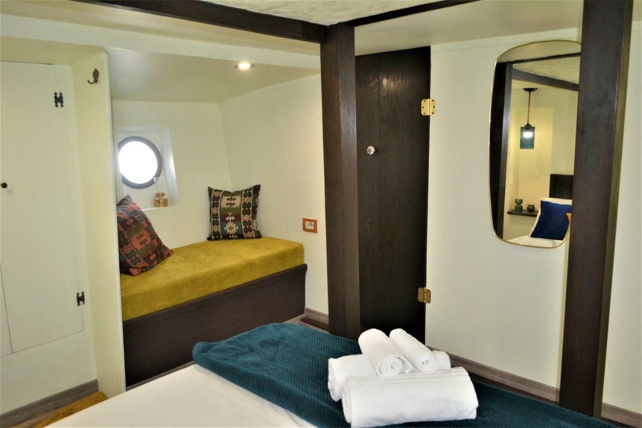 فندق Pillirina House-Boat مارزاميمي المظهر الخارجي الصورة